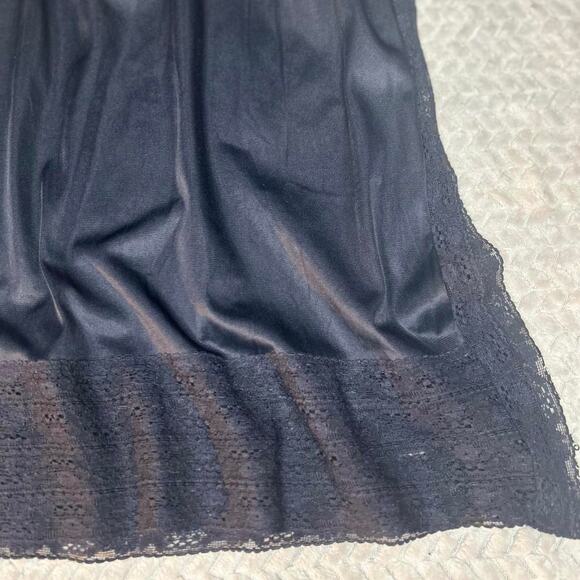 Vintage unbranded black satin - Picture 2 of 6